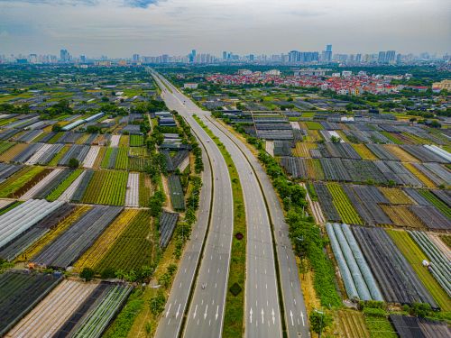 Người dân phía Tây Hà Nội đón tin vui: Đại lộ rộng 10 làn xe sắp hoàn thành, “mở lối” từ siêu đô thị của tỷ phú Phạm Nhật Vượng đến thẳng khu Tây Hồ